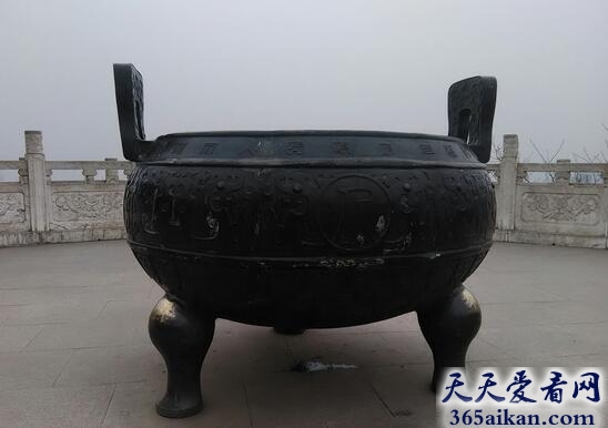 三足鼎立的意思是什么？三足鼎立的故事介绍