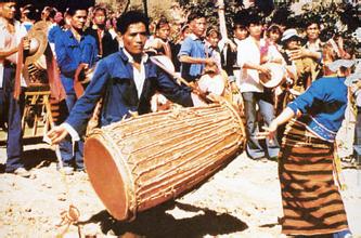 德昂族古老的乐器：水鼓