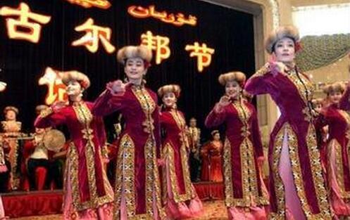 维吾尔族古尔邦节有什么特色