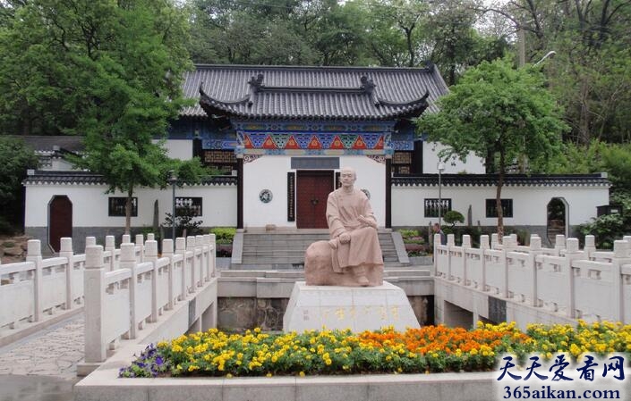 著名小说家曹雪芹故居在哪？曹雪芹故居简介