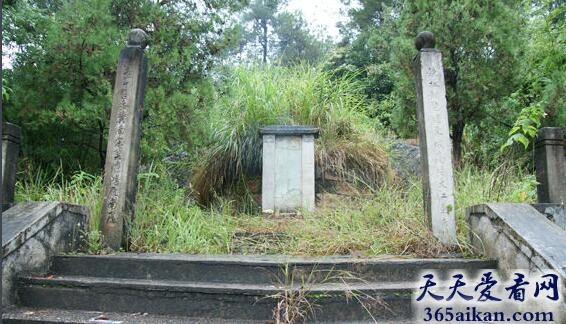 辛弃疾墓在哪,辛弃疾的陵墓有多大