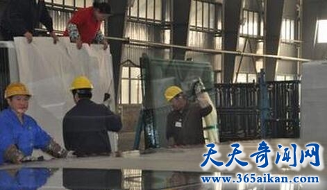 光宇玻璃1.jpg