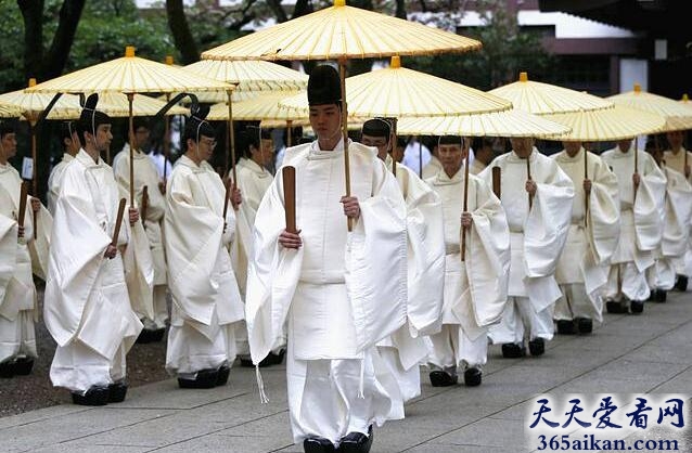 中国人最讨厌日本的地方，日本人花式参拜靖国神社！