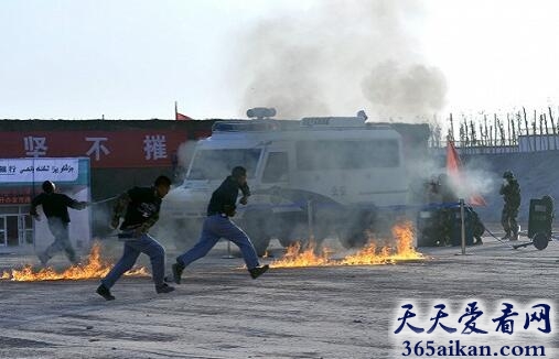 2008年新疆喀什爆炸袭击事件.jpg