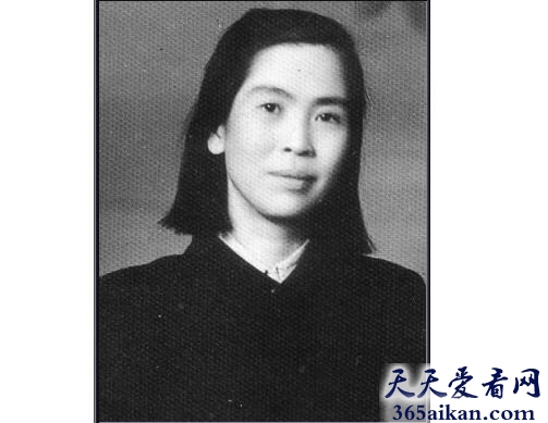 贺子珍.jpg