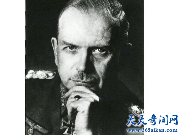 古德里安将军1.jpg
