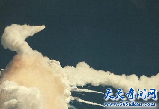 美国挑战者号2.jpg