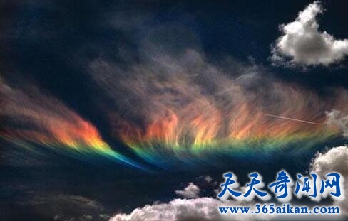 火彩虹奇观1.jpg