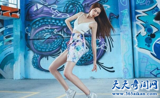 中国长腿美女来袭，芜湖小妞1.15米长腿刷新世界纪录！