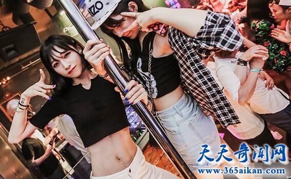 盘点韩国最顶级最嗨的十大夜店是哪些？美女多多年轻人必去！