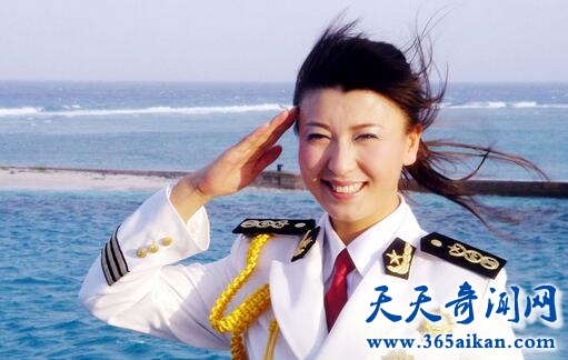 闫学晶1.jpg