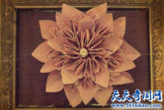 佛怒唐莲2.jpg