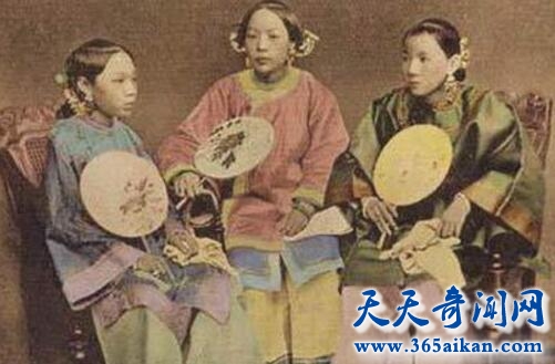 清朝妃子生活4.jpg