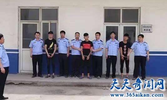 三少年为15元持刀劫杀的哥