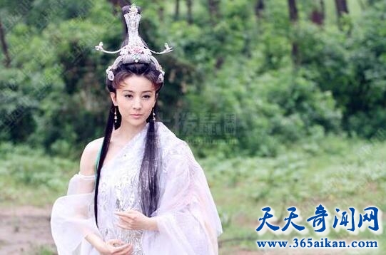 云霄仙子与姜子牙.jpg