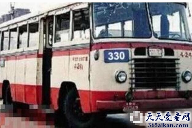 探秘：北京公交车灵异事件详细过程，看了让人毛骨悚然！
