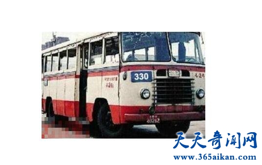 北京375路公交车2.jpg