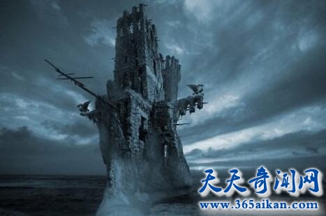 为什么大海上面幽灵船会频频出没？幽灵船真的是幽灵在驾驶吗？