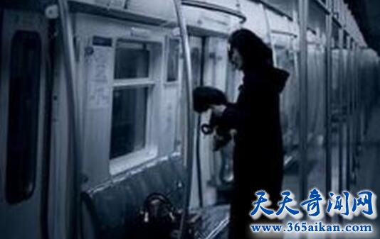 广州地铁闹鬼到底是真是假？小编带您现场揭秘！