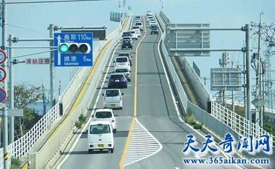 世界上最怪异的桥梁，日本江岛大桥宛如过山车！
