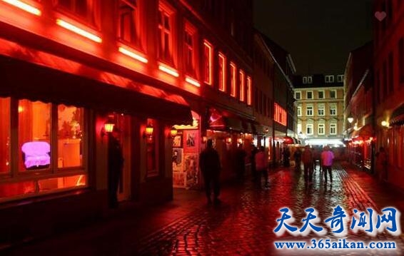 欧洲最出名的红灯区德国汉堡，带您实地体验德国汉堡红灯区！