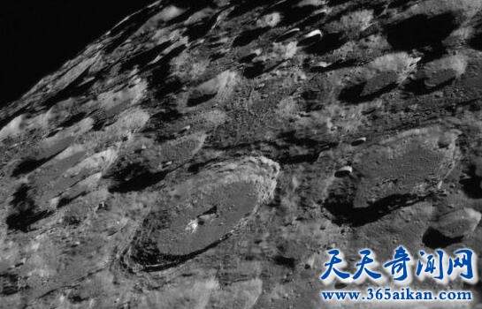 月球表层的放射性.jpg