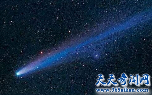 哈雷彗星绕太阳运行的周期是怎么样的？