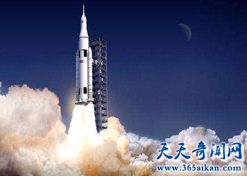 美国宇航局新型重型火箭SLS介绍，美国宇航局新型重型火箭SLS重型火箭SLS首飞不敢载人！