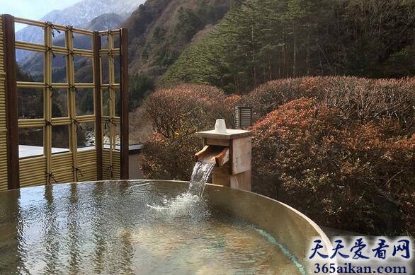 世界上经营时间最长的旅馆在哪里？