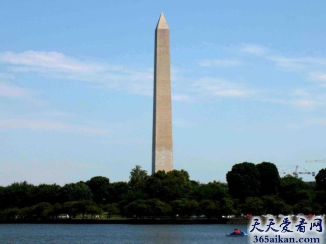 世界上最高的纪念碑有多高？世界上最高的纪念碑在哪里？