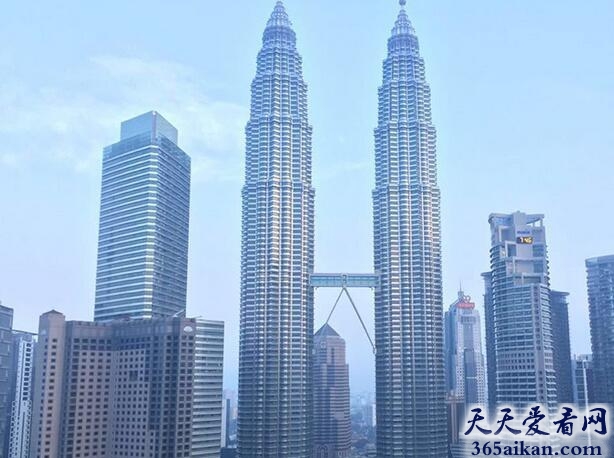 全球最高的双塔楼是什么,全球最高的双塔楼在哪？