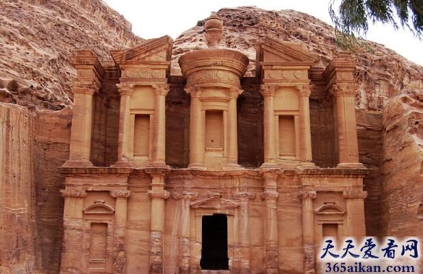 探索历史上被遗忘的古城，阿拉伯的佩特拉佩特拉城之谜
