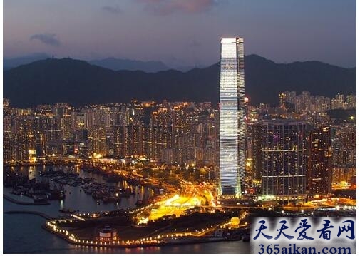 中国香港最高楼有多少层,香港最高楼有多高？