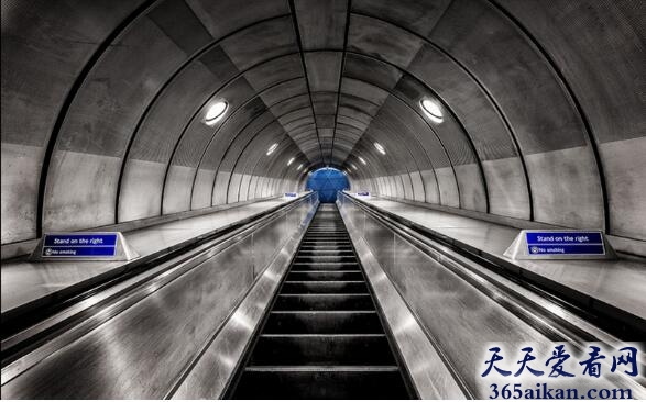 世界上最古老的地下铁道：伦敦地铁