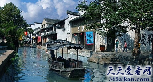 盘点中国十大最美丽的水乡古镇是哪些？唯美的让您流连忘返！