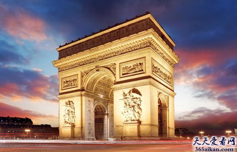 探寻法国最著名的建筑凯旋门是为谁而建立的？