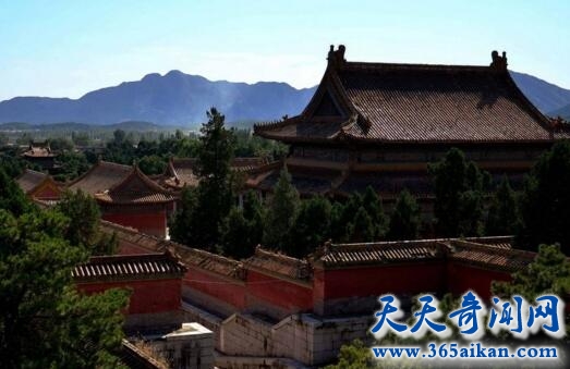中国体系最完整的帝王陵墓建筑群——清东陵