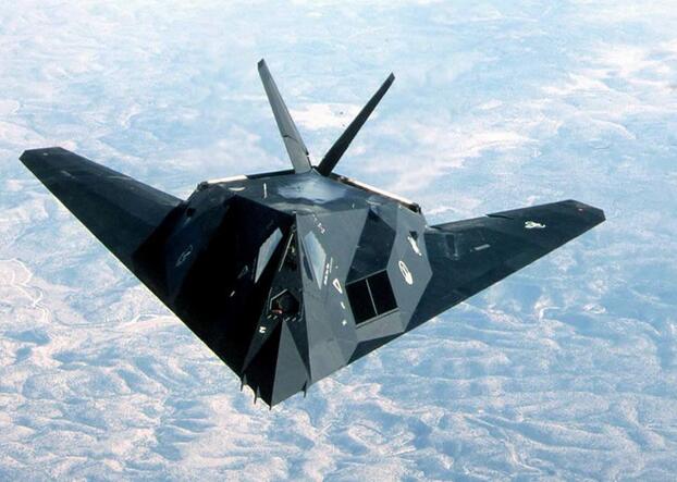 世界上第一架隐形战斗机：F-117A