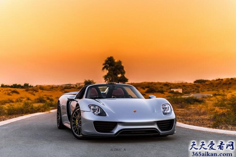 保时捷918 Spyder.jpg