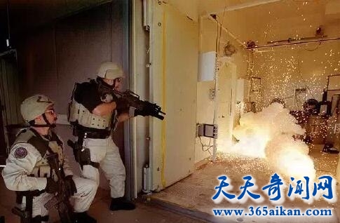 新型闪爆弹1.jpg