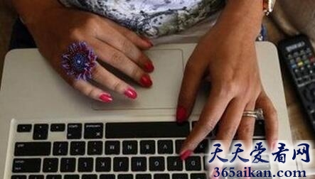 惊人的速度！世界上打字速度最快的人！