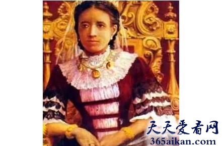 腊纳瓦洛娜一世.jpg
