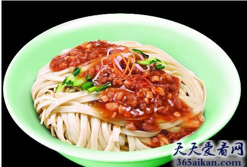 北京炸酱面.jpg