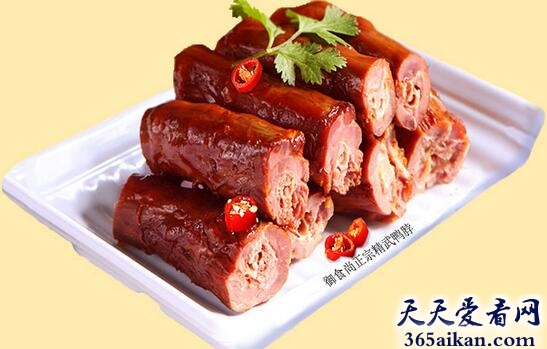 湖北武汉最有名的传统小吃：精武鸭脖
