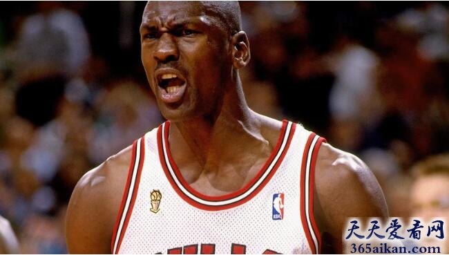 历史上最伟大的篮球运动员：迈克尔·乔丹