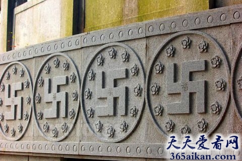 探索神秘莫测的哈萨克斯坦“万字符”