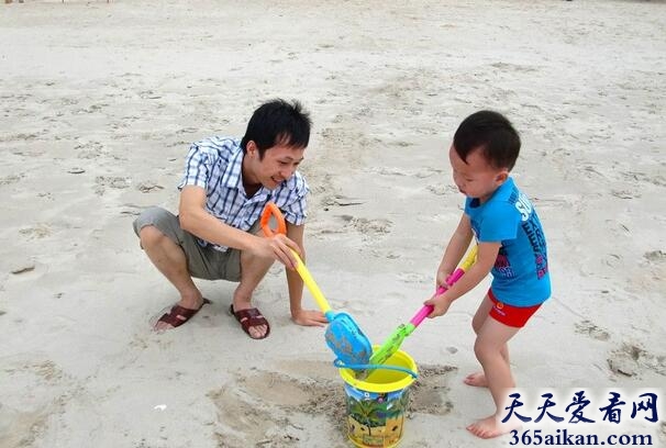 盘点孩子最爱玩的十大沙滩玩具，大人们进来看看吧！