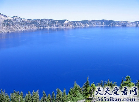 揭秘：世界十大最著名的湖泊有哪些？