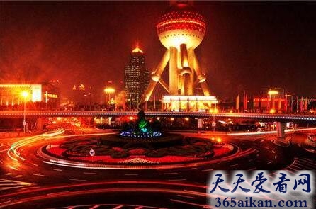 陆家嘴商业中心.jpg
