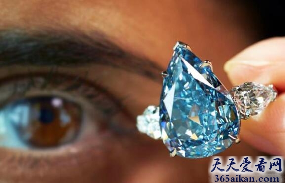 世界上最值钱的蓝钻，罕见蓝钻拍出2379万美元！